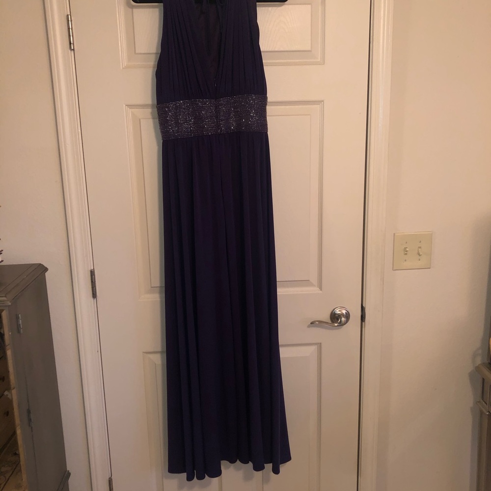 JS Boutique Long Formal Gown. Only been worn once.